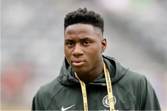 儲值回饋-TA：切尔西担心埃苏戈至少缺阵12周，可能明年才能复出